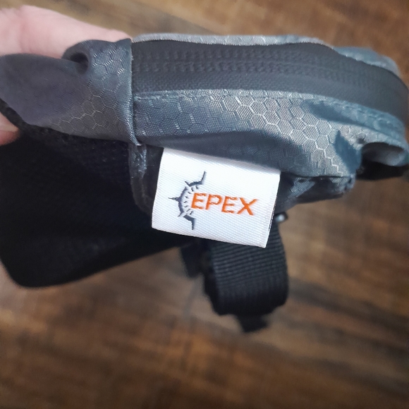 Tennessee Vols Fanny ,Bum, Crossbody , Pack - Picture 3 of 5